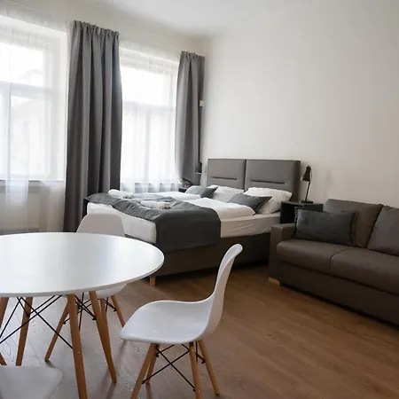 Aparthotel St Havel Old Town 4*