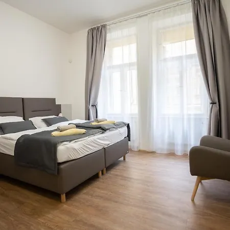 St Havel Old Town Aparthotel 4*