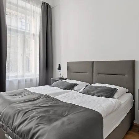 St Havel Old Town 4*