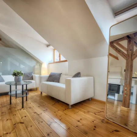St Havel Old Town 4*