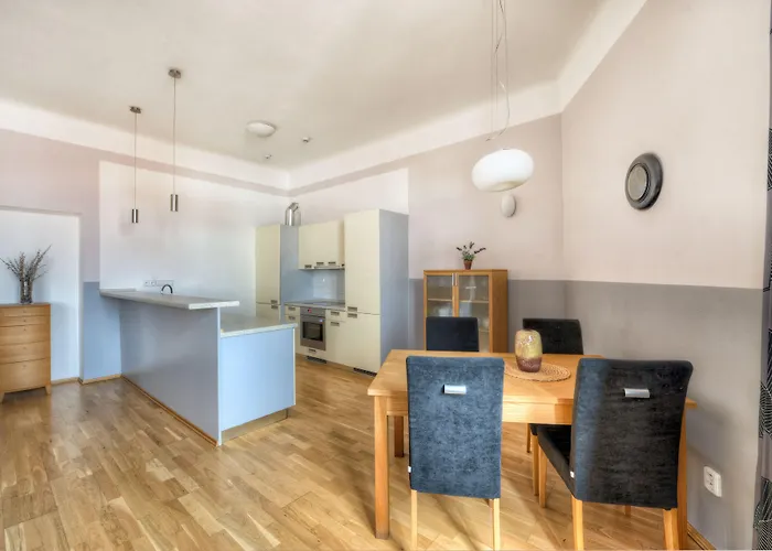 Hotel apartamentowy St Havel Old Town 4*
