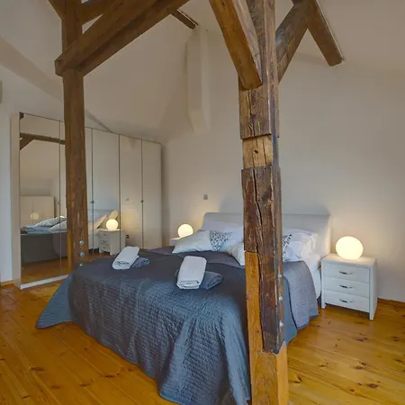 St Havel Old Town 4*