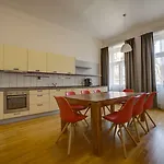 St Havel Old Town 4*