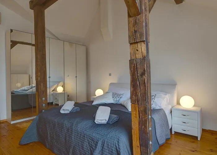 St Havel Old Town 4*